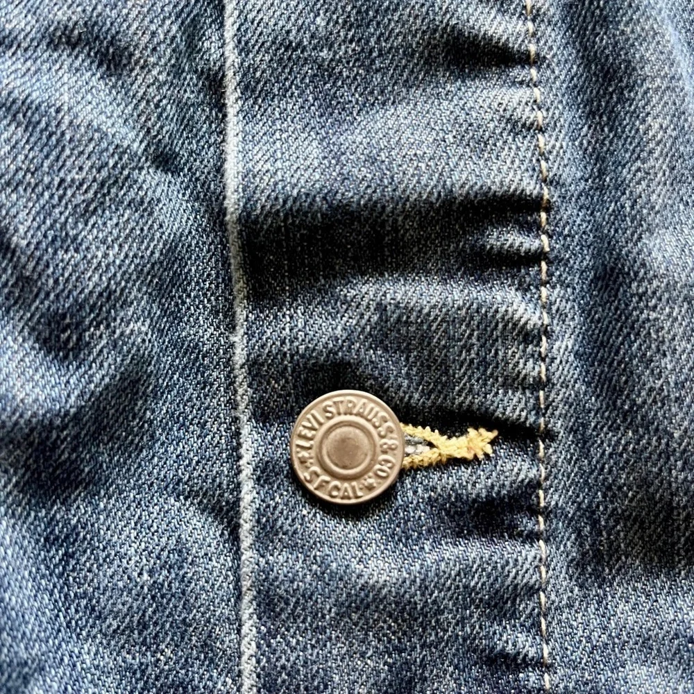 Levi’s Vintage Youth Jean Jacket - Size Large